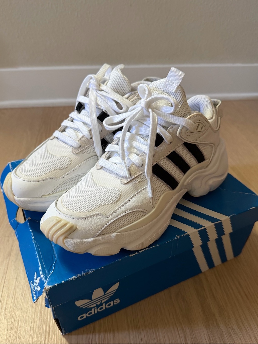 Adidas Magmur Runner Sneakers